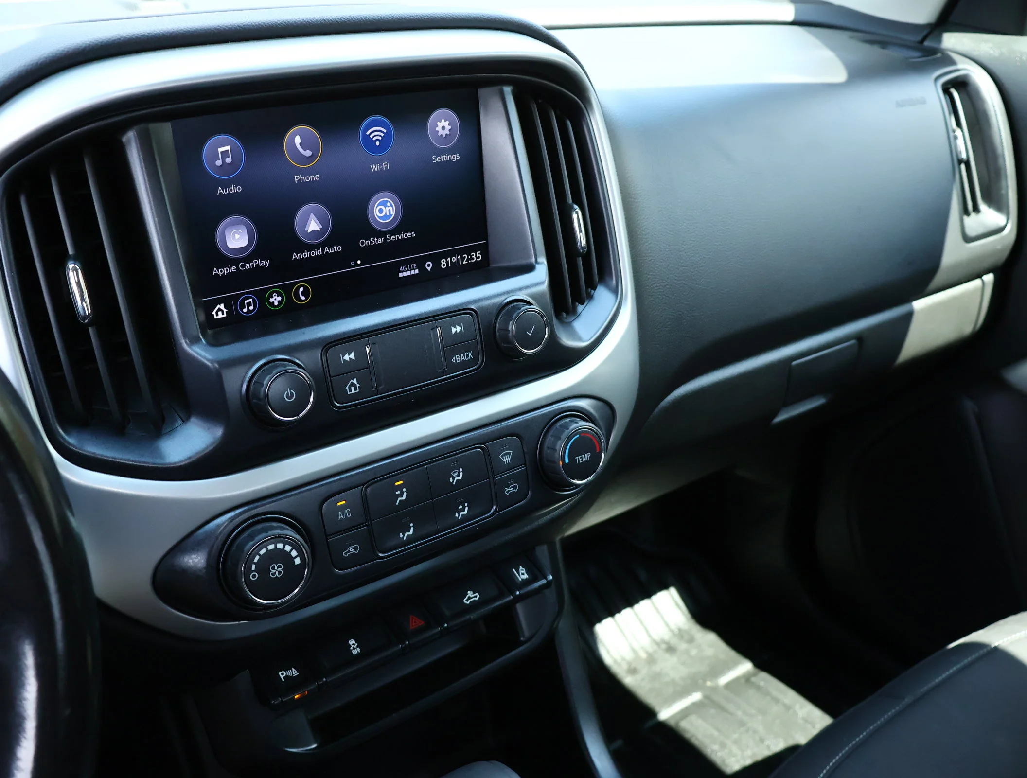Used 2021 BLACK Chevrolet 2WD LT image 17