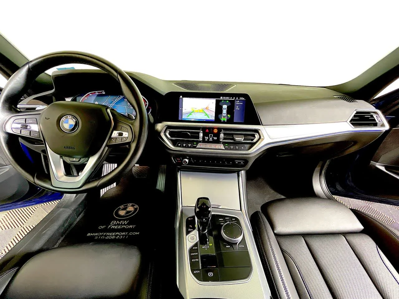 2022 BMW 3 Series 330i - Photo 9