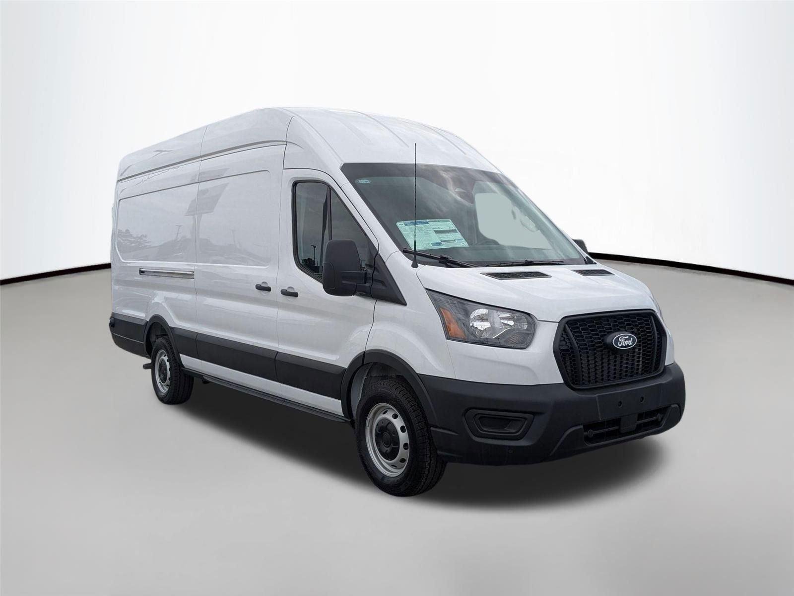 New 2026 Oxford White Ford Cargo Van image 3