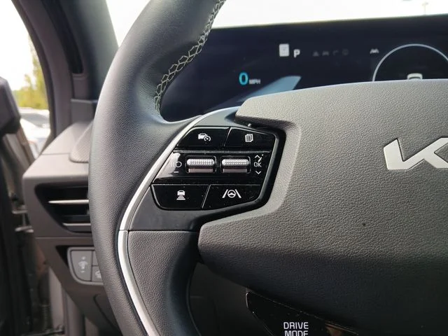 Certified Used 2023 Gray Kia GT-Line image 18