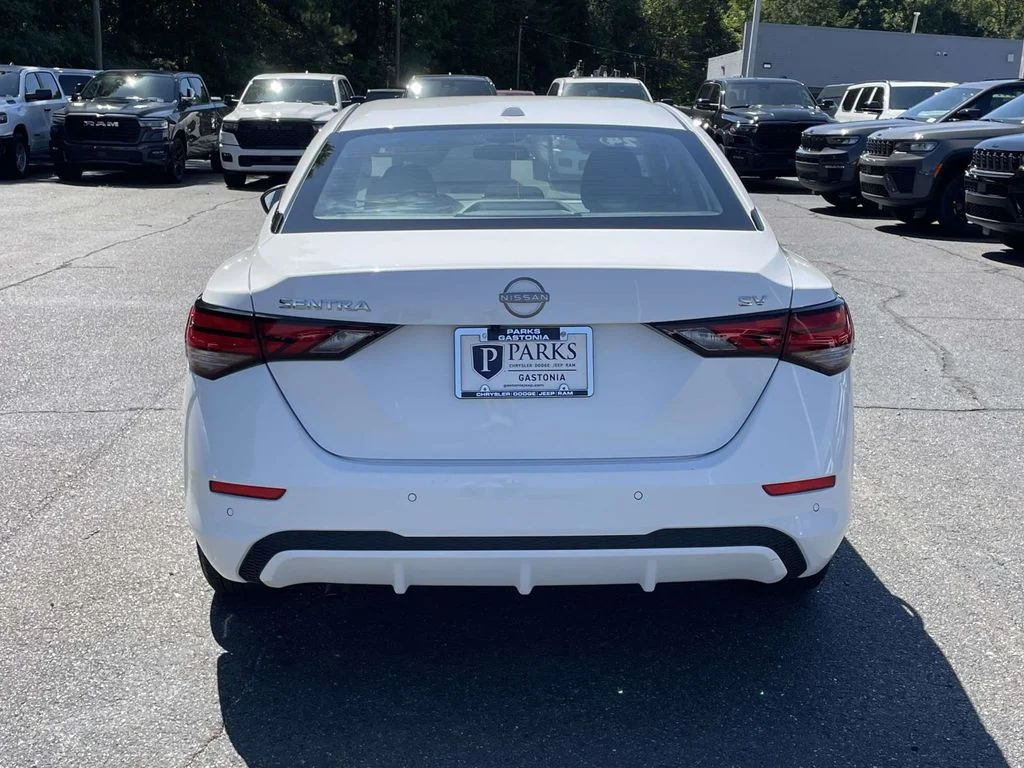 Used 2024 White Nissan SV image 7