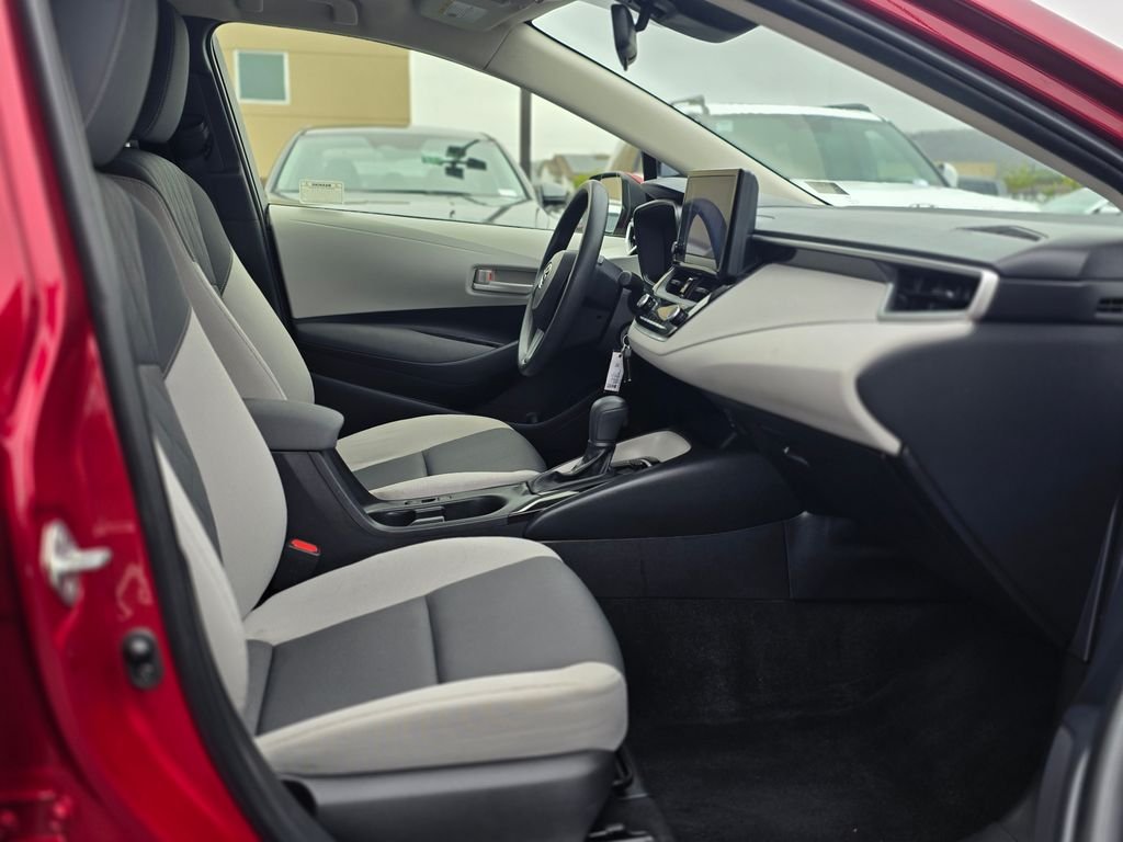2023 Toyota Corolla LE - Photo 10
