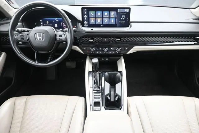 2024 Honda Accord Hybrid EX-L - Photo 22