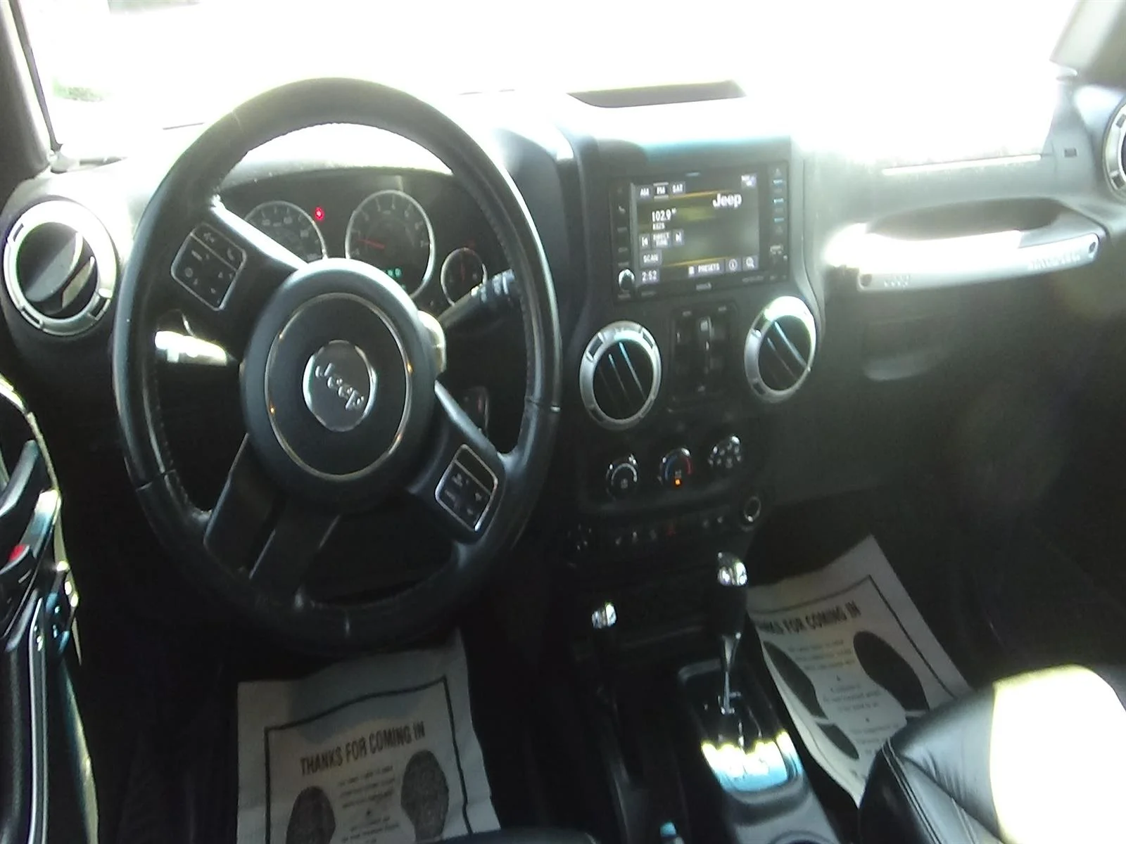 Used 2018 Xtreme Purple Clear Coat (phg) Jeep Rubicon image 11