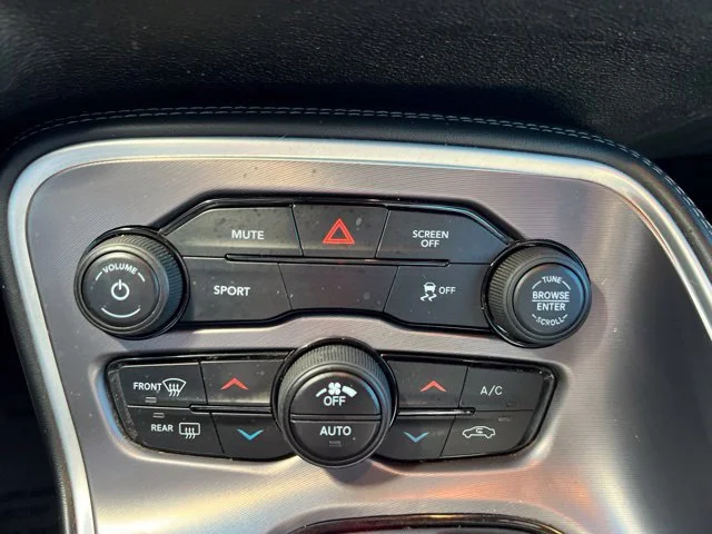 Used 2021 Black Dodge SXT image 21
