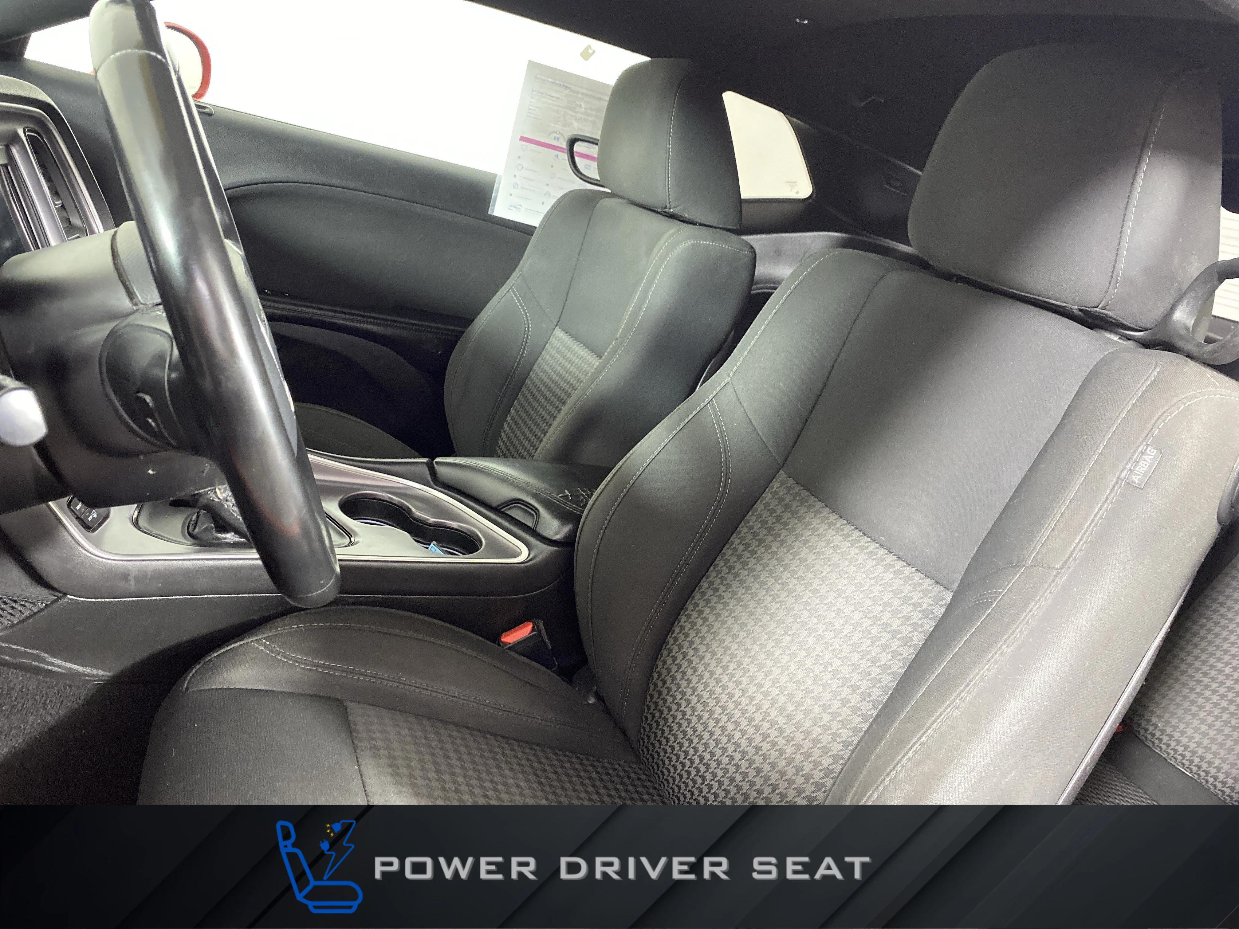 Used 2019 Go Mango Dodge SXT image 14