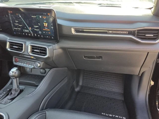 2024 Ford Mustang EcoBoost Premium - Photo 19