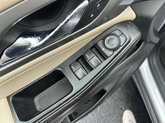 Used 2023 White Chevrolet LT Leather image 17