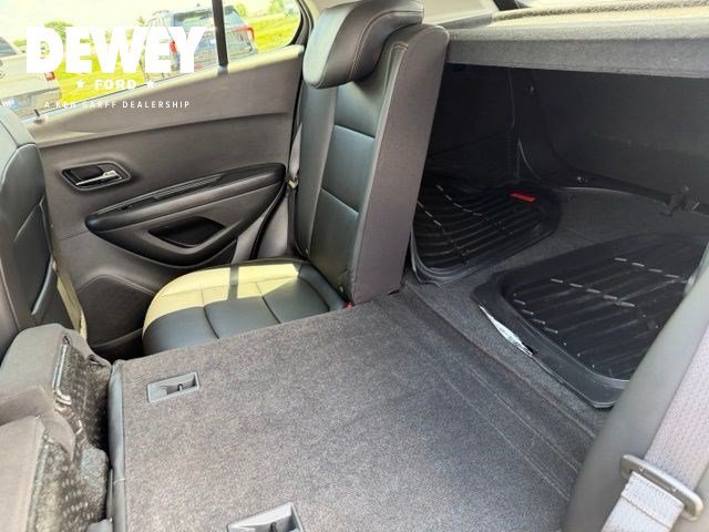 Used 2022 Stone Gray Metallic Chevrolet LT image 29