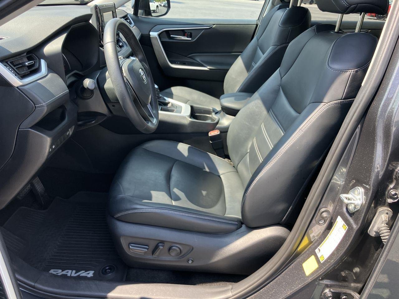 Used 2021 Gray (Magnetic Gray Metallic) Toyota XLE Premium image 13