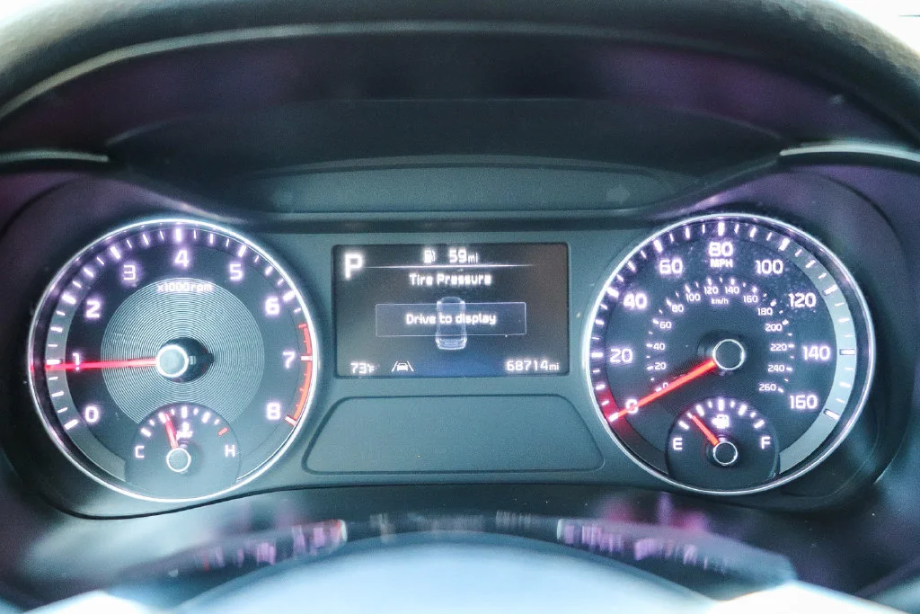 Used 2022 Gray Kia LXS image 29