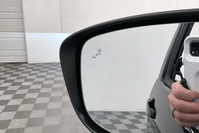New 2026 Super Black Nissan SV image 32