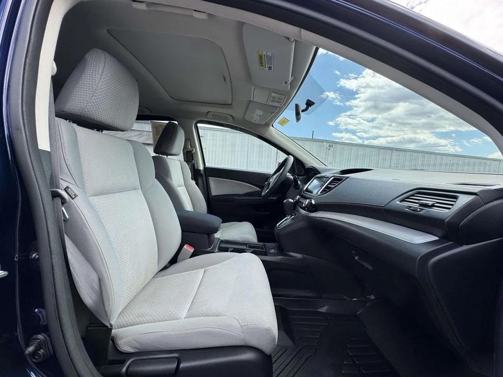 Used 2016  Honda EX image 15