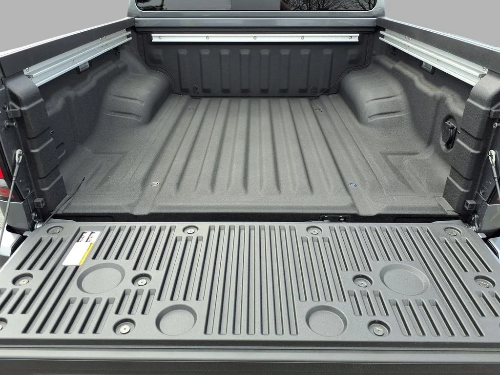 New 2026 Gun Metallic Nissan Crew Cab PRO-4X® image 25