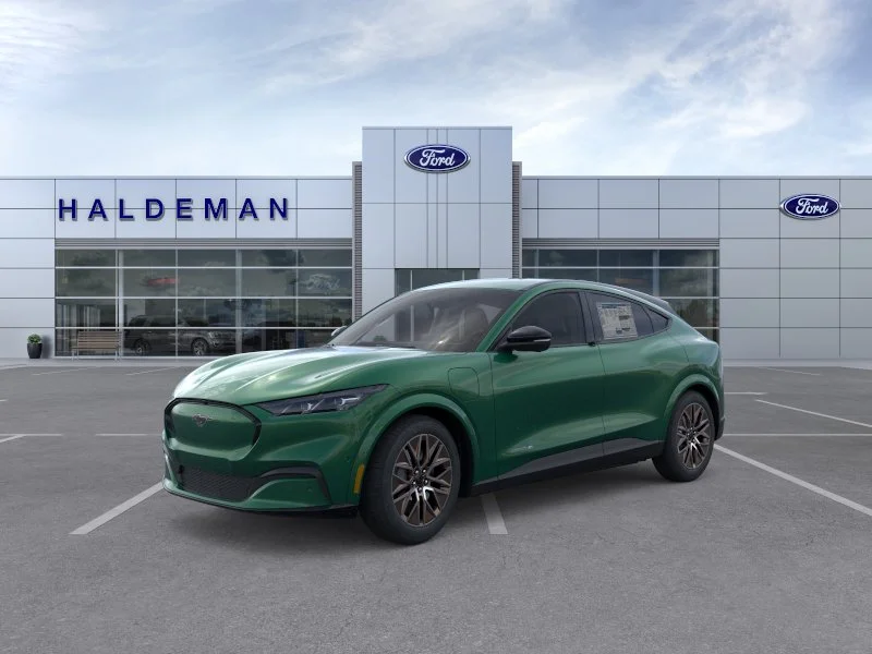 2025 Ford Mustang-Mach-e Premium's photo