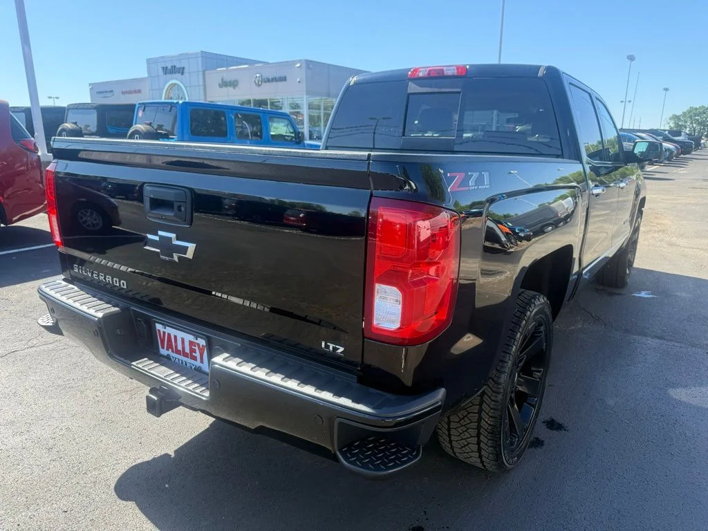 Used 2018 Black Chevrolet LTZ image 3