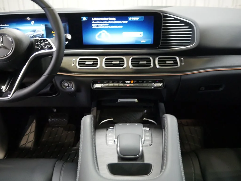 Used 2026 Black Mercedes-Benz GLE 350 image 24