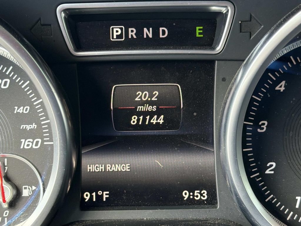 Used 2017 Gray Mercedes-Benz G 550 image 27