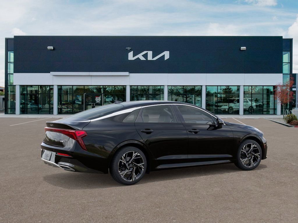 2025 Kia K5 GT-Line - Photo 6