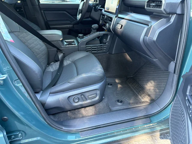 Used 2026 Everest Toyota Hybrid TRD Off Road image 13