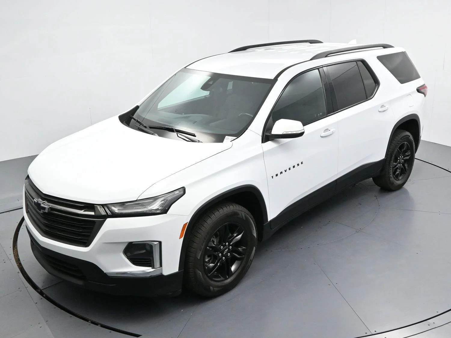 Used 2022 Summit White Chevrolet LT Cloth image 38