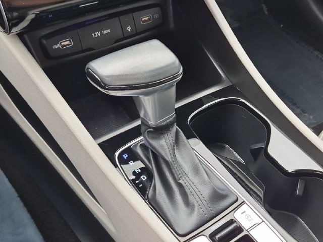 Used 2024 Blue Hyundai SEL image 24