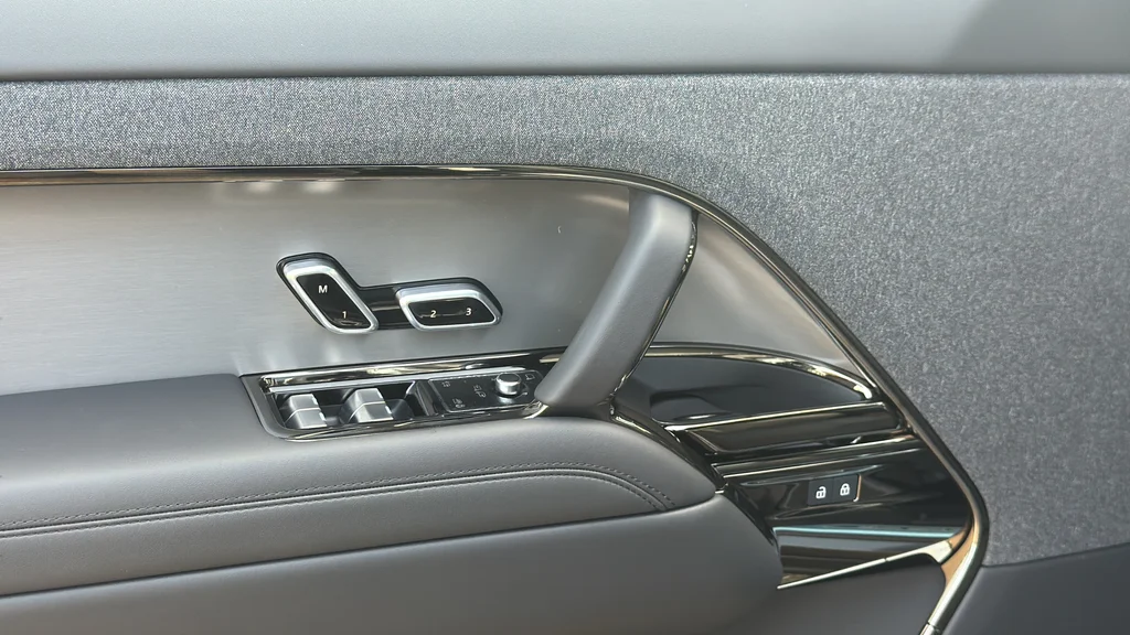 New 2026 Gray Land Rover SE image 21