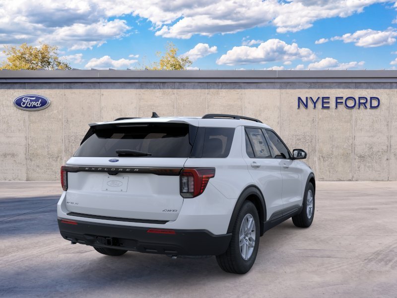 New 2026 Space White Metallic Ford Active image 32