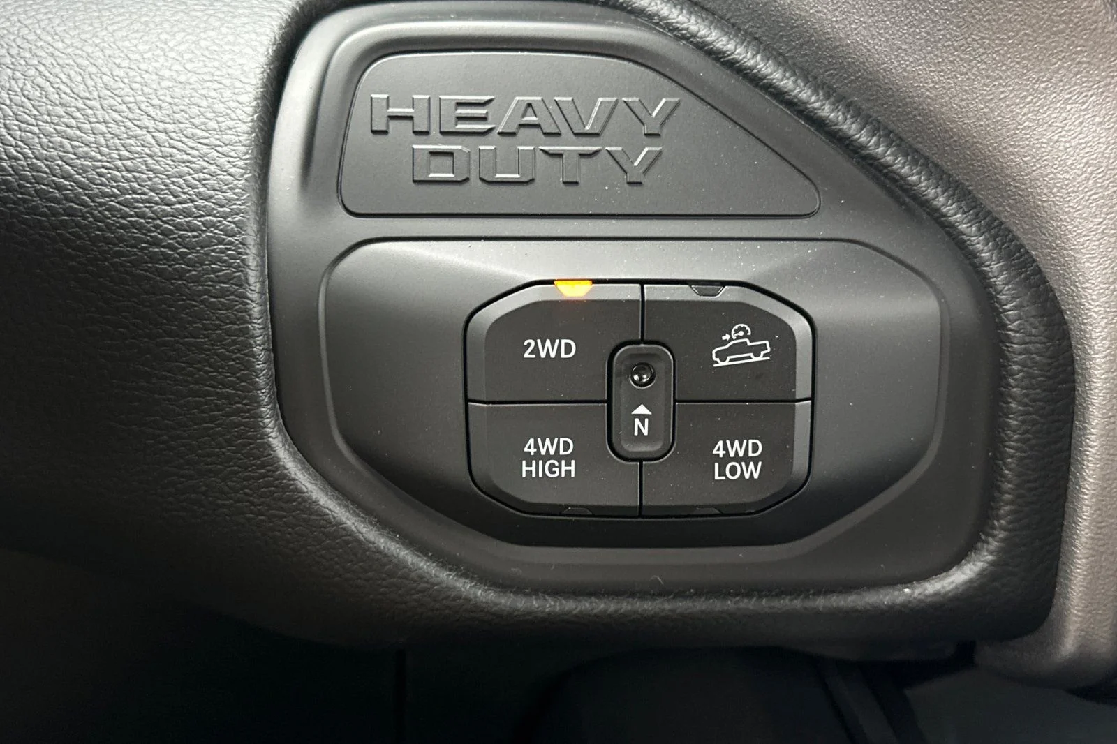 2026 RAM 2500 Laramie - Photo 24
