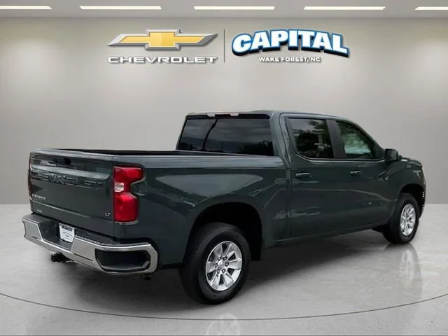 Used 2025 Cypress Gray Chevrolet LT image 5