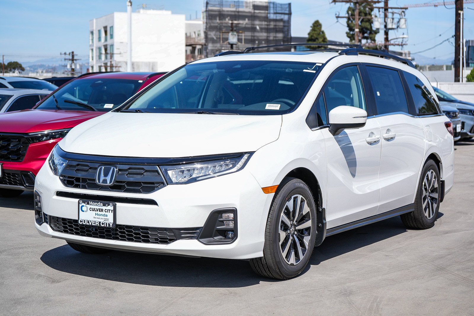 New 2026 Platinum White Pearl Honda EX-L image 3