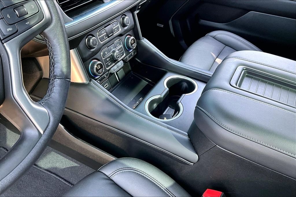 Used 2022 White Chevrolet Z71 image 14