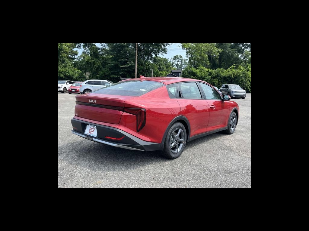 New 2026 Currant Red Kia LXS image 3