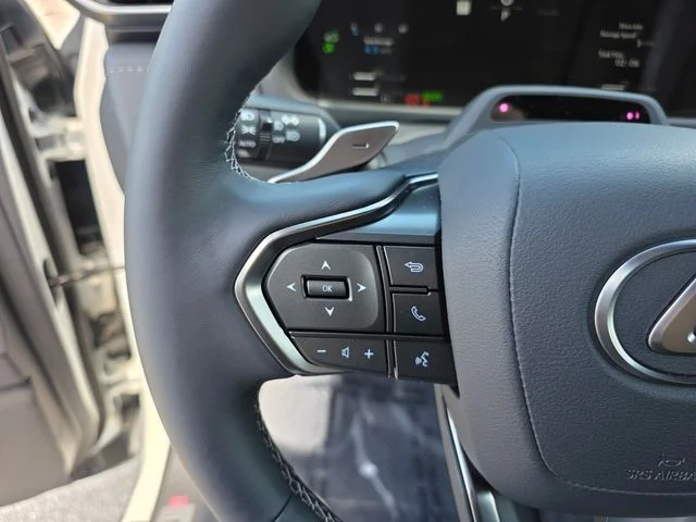 New 2026 Eminent White Pearl Lexus OVERTRAIL image 29