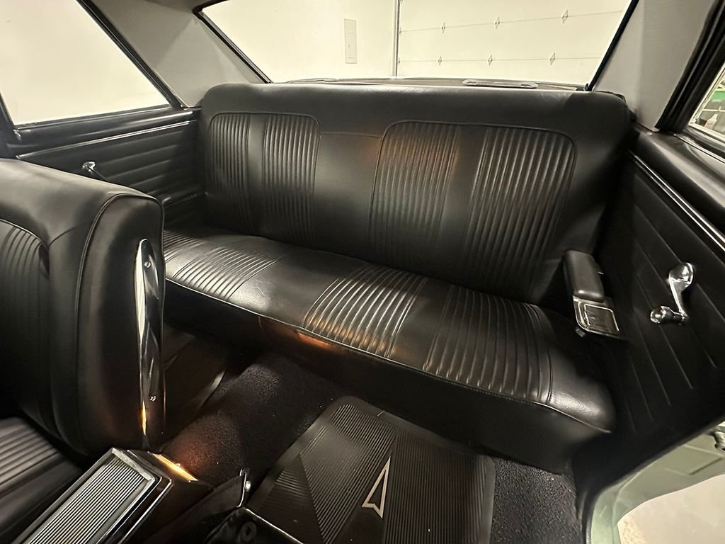 Used 1964 Green Pontiac  image 78