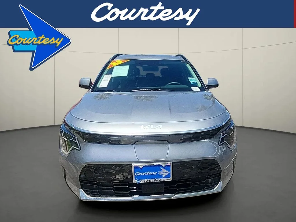 Used 2023 Kia Niro Wind with VIN KNDCR3L16P5039116 for sale in Mesa, AZ