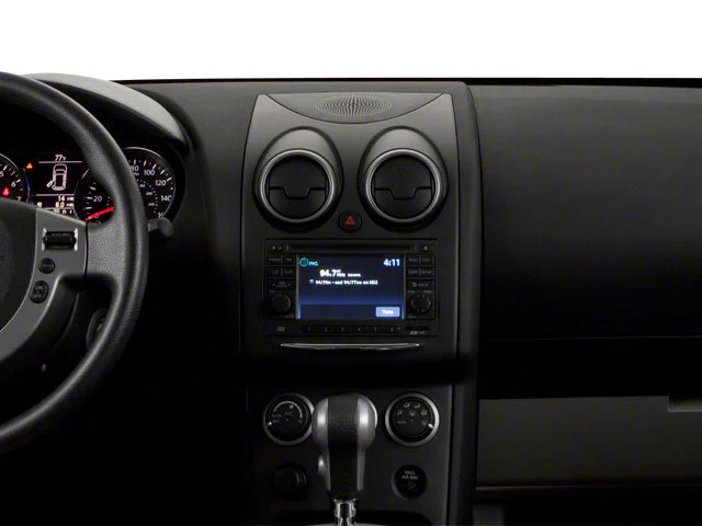 Used 2013 Pearl White Nissan S image 20