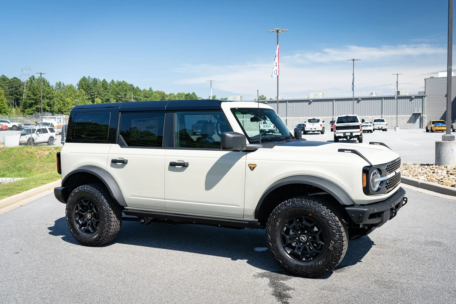 New 2026 Beige Ford Badlands image 12