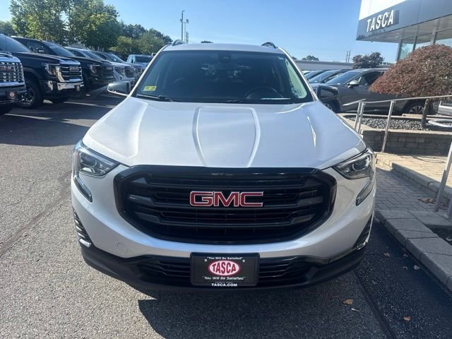 Used 2021 Silver GMC SLE image 2