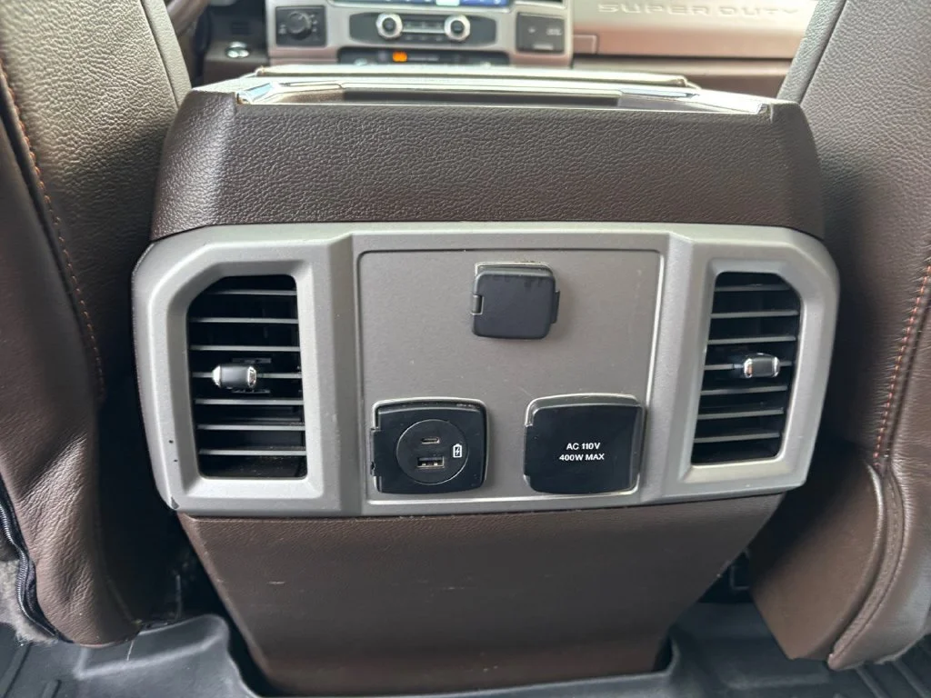 Used 2022 Black Ford King Ranch image 39