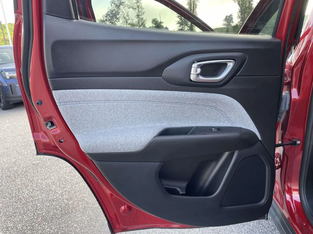 Used 2025 Red Hot Pearlcoat Jeep Sport image 2