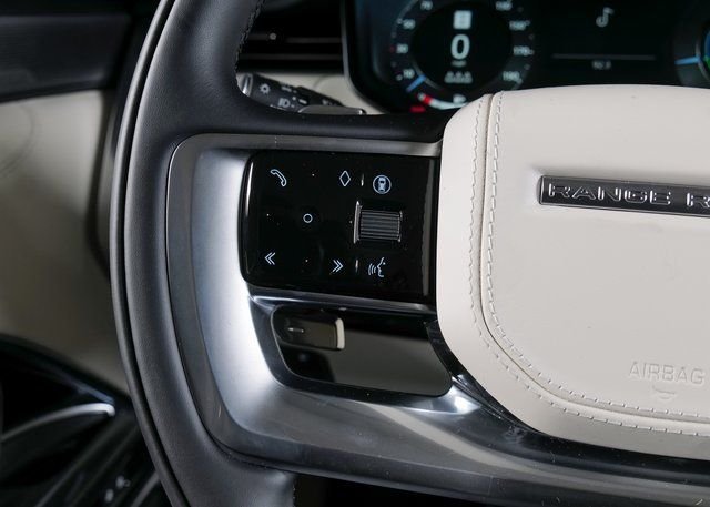 New 2026 Fuji White Land Rover SE image 19