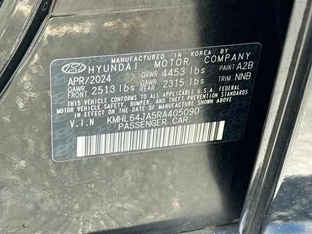 Used 2024 Black Hyundai SEL image 30