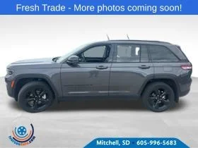 Used 2023 Gray Jeep Limited image 1