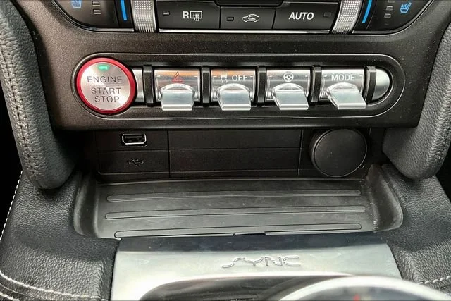2022 Ford Mustang GT Premium - Photo 15