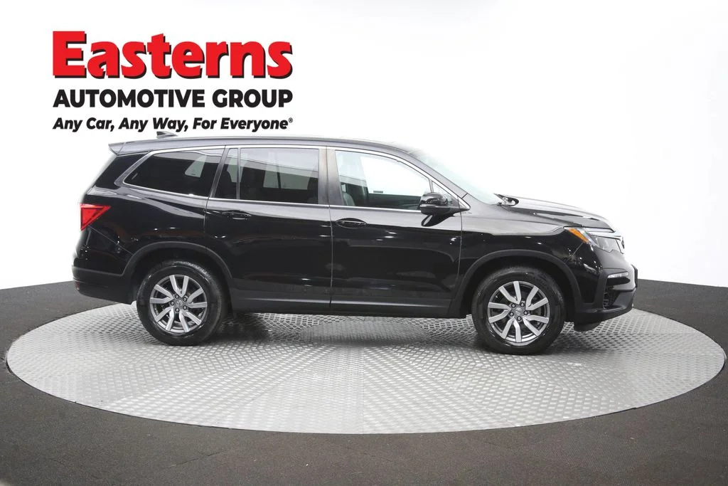 Used 2019 Black Honda EX-L image 47