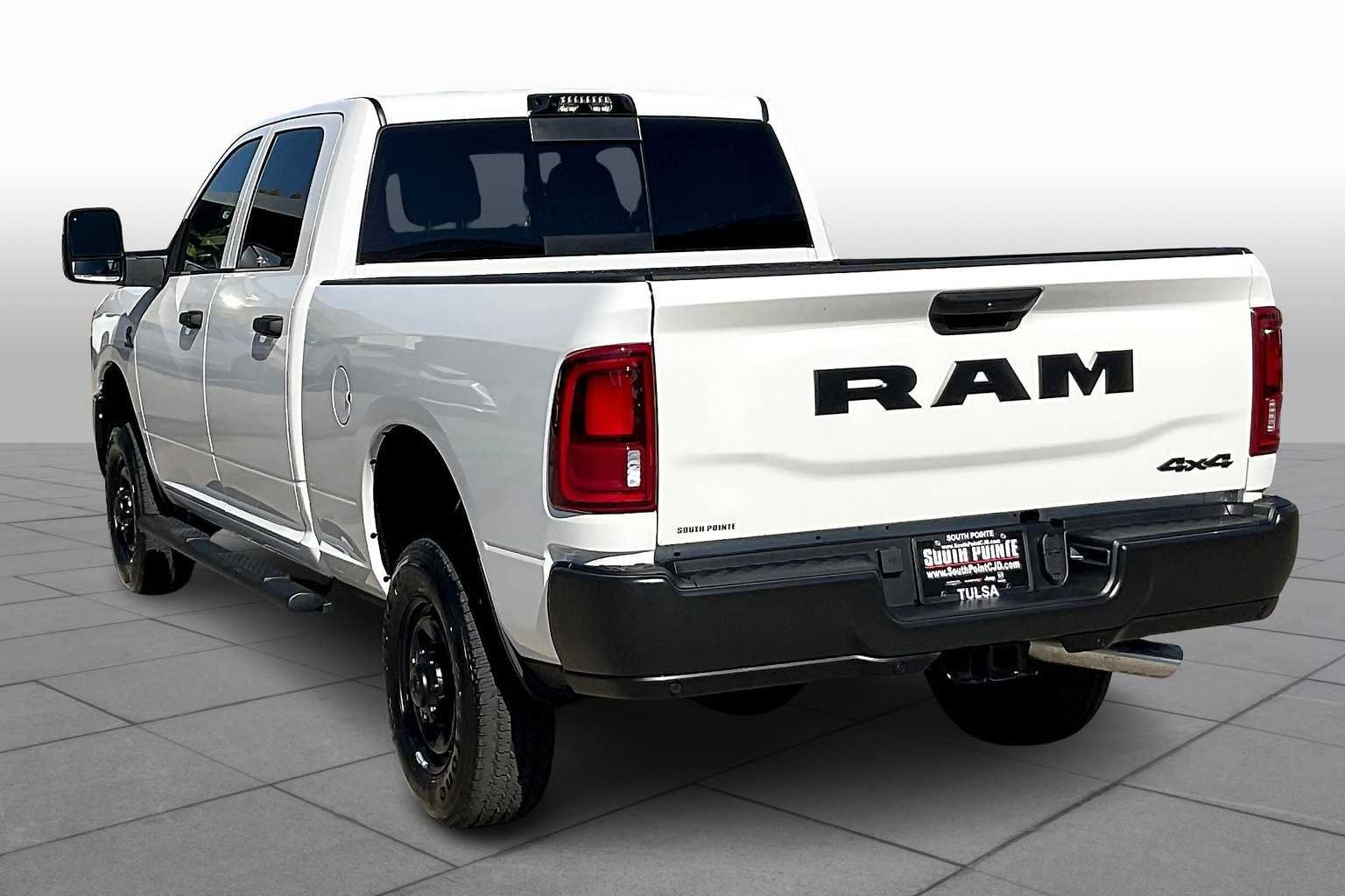 2026 RAM 2500 Tradesman - Photo 12