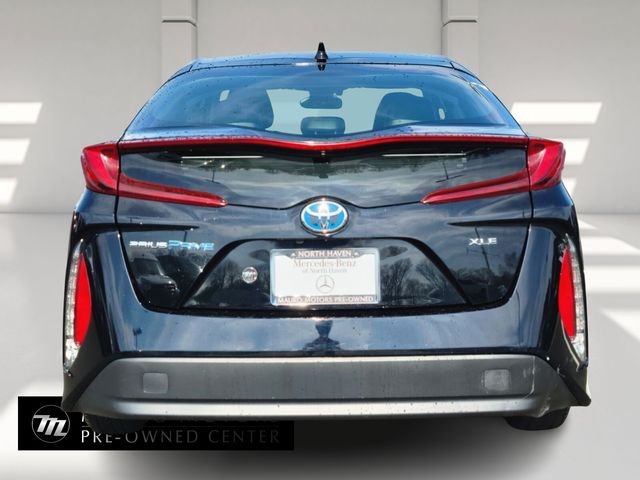 Used 2021 Black Toyota XLE image 4