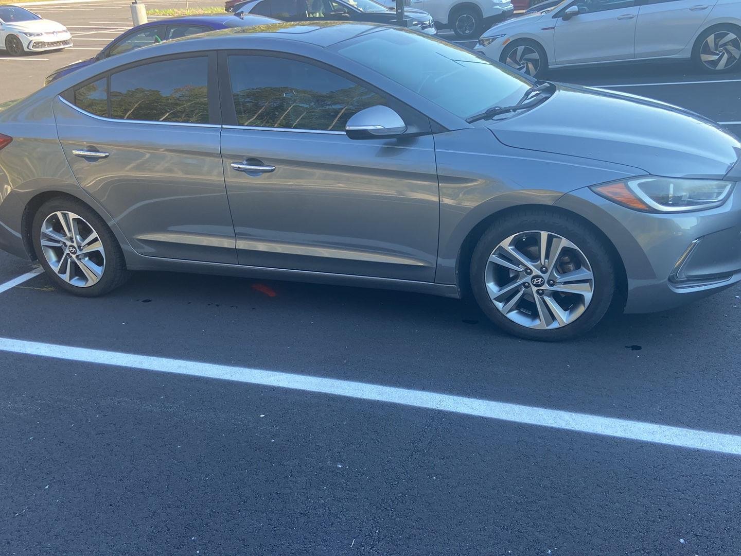 Used 2017 Galactic Gray Hyundai Limited image 10