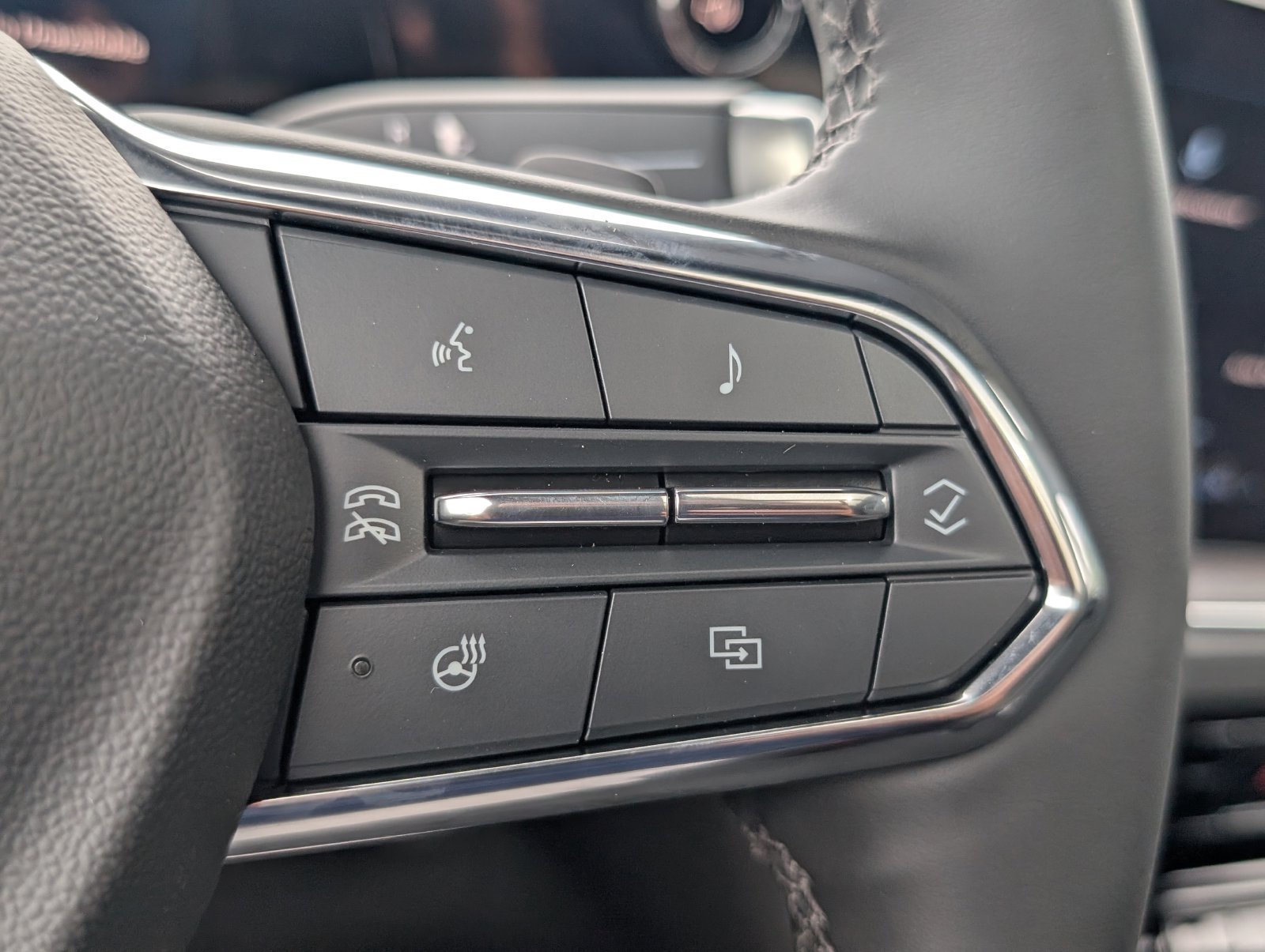 2027 Chevrolet Tahoe Z71 - Photo 18